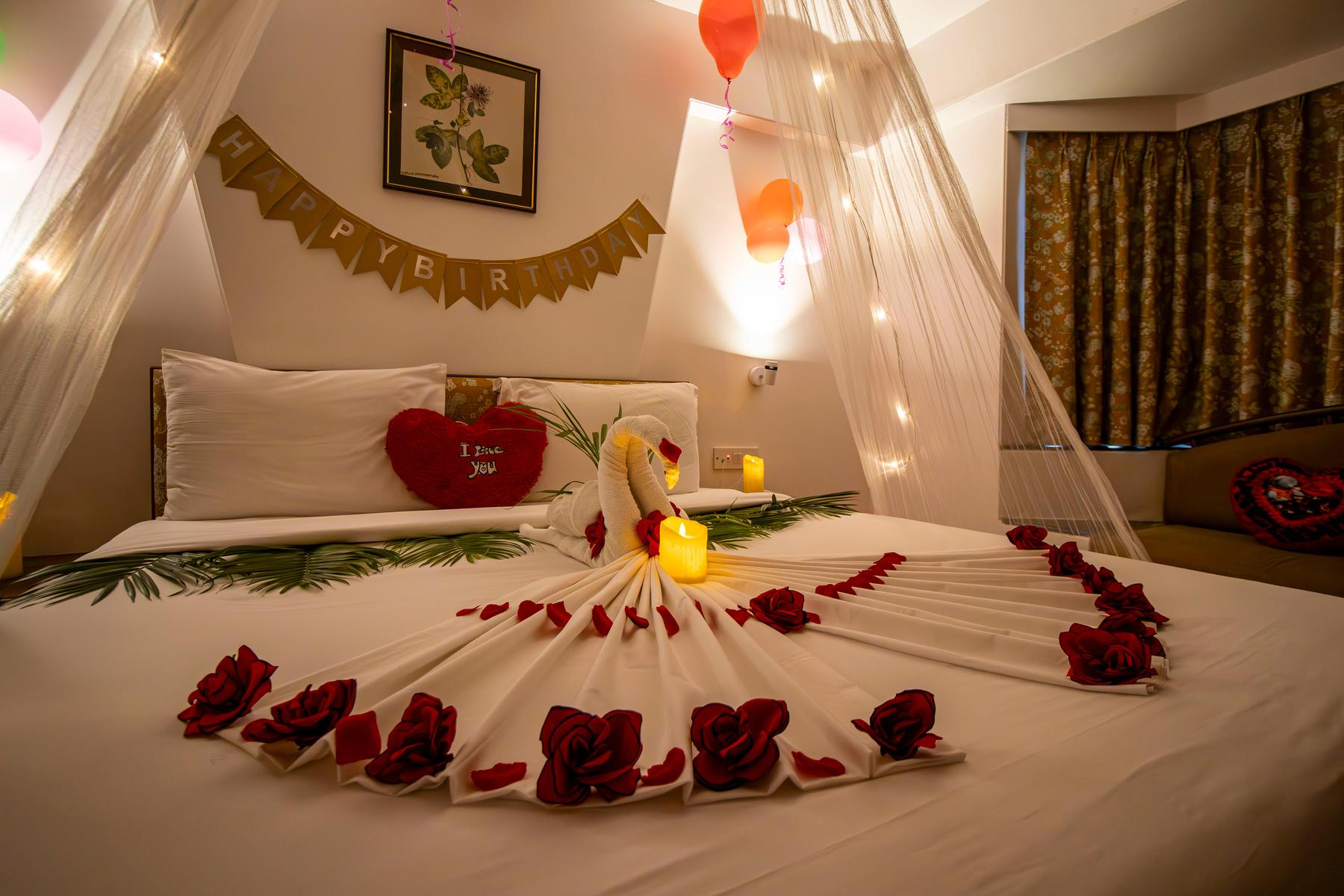 5 Hours Luxurious Room & Decor - Book Now
